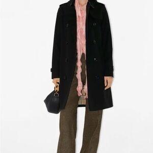 Burberry Kensington Mid-Length Trench